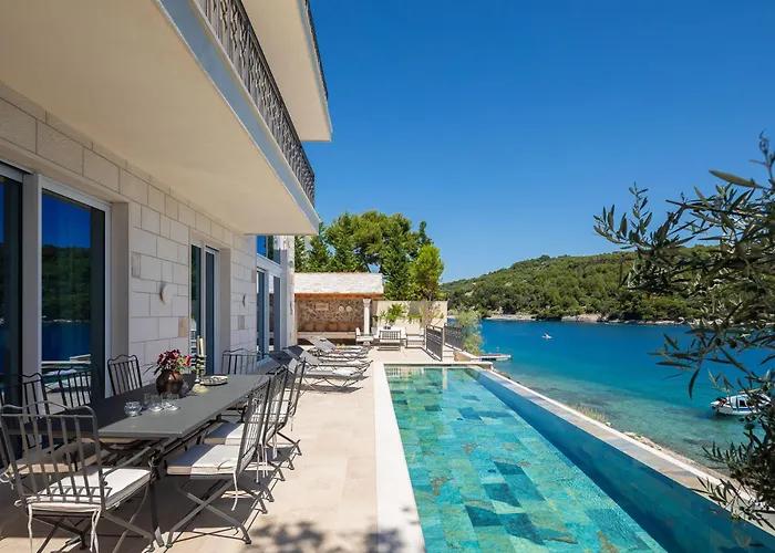 Stara Villa Selca (Brac)