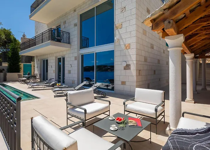 Villa Stara Selca (Brac)