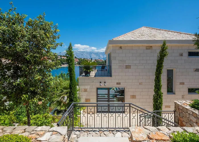 Stara Villa Selca (Brac)